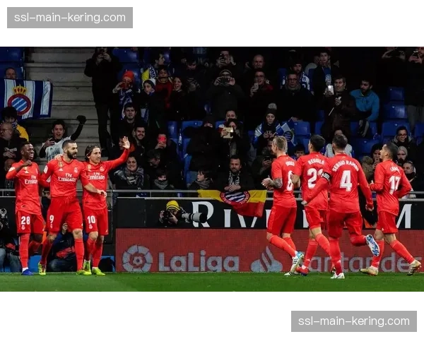 西甲官方与西班牙电影节合作推出足球电影展映单元 西甲官方与西班牙电影节合作推出足球电影展映单元