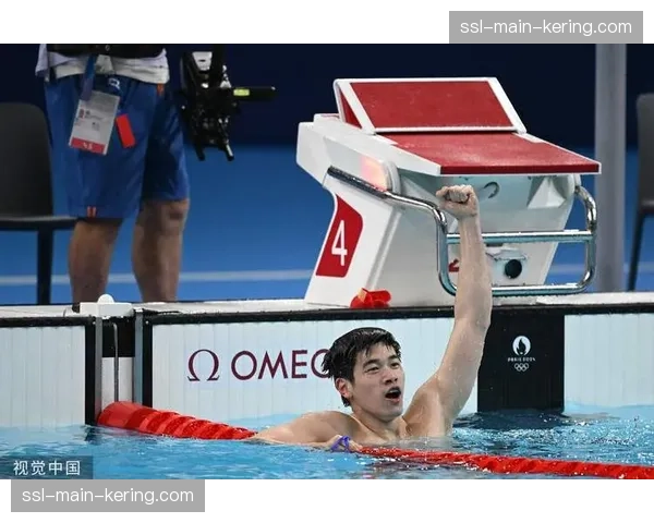 世界泳联锦标赛:潘展乐打破男子100米自由泳世界纪录 世界泳联锦标赛:潘展乐打破男子100米自由泳世界纪录